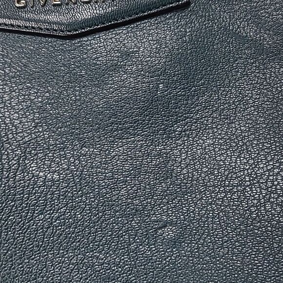 💯 Authentic Givenchy Clutch Bag🍀 - Picture 13 of 14